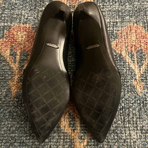 Women’s Vionic Minnie Black Leather Pointed Toe Kitten Heel - Picture 5 of 7